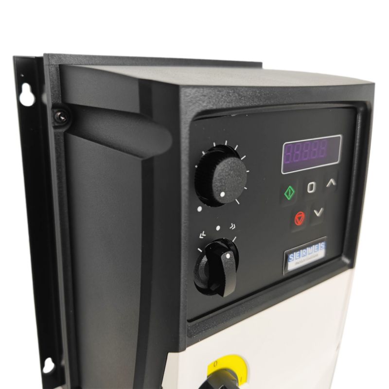 Variateur de vitesse MICRO E/S 400V triphasé 18.5Kw - 39A - IP66S