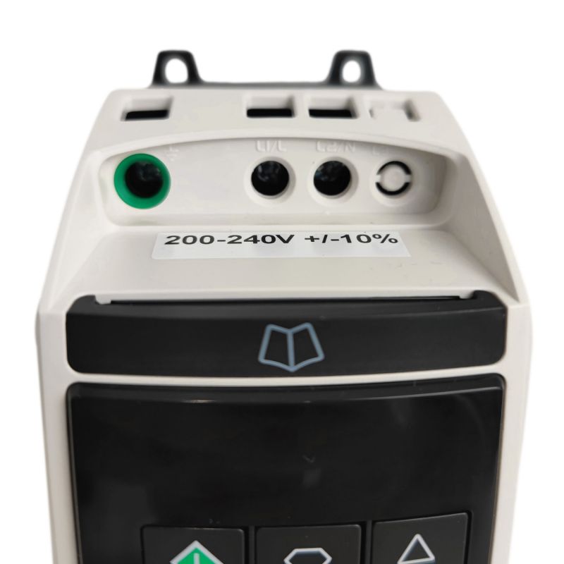 Variateur de vitesse MICRO E/S 400V triphasé 22Kw - 46A - IP20