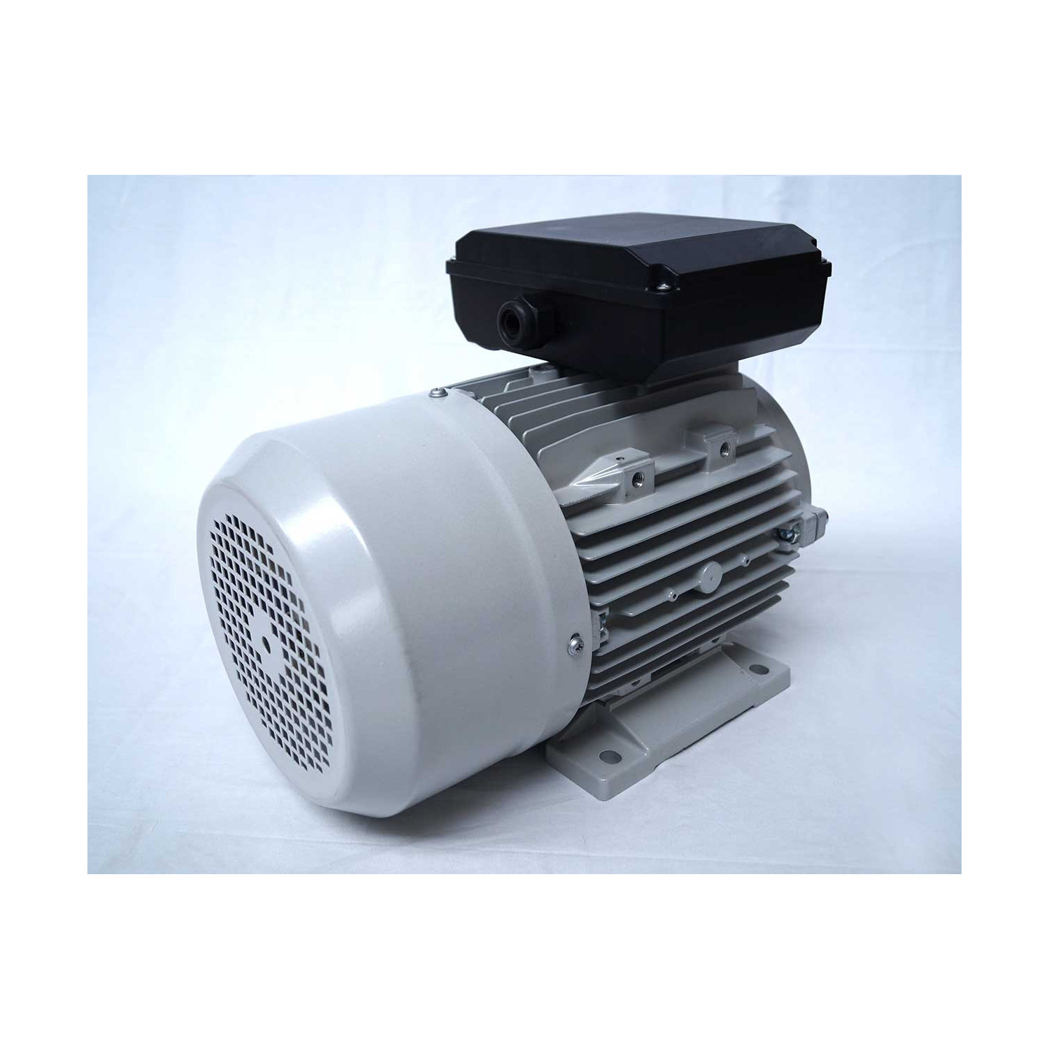 Moteur electrique 220v monophasé 3kW, 1500 tr/min, B3