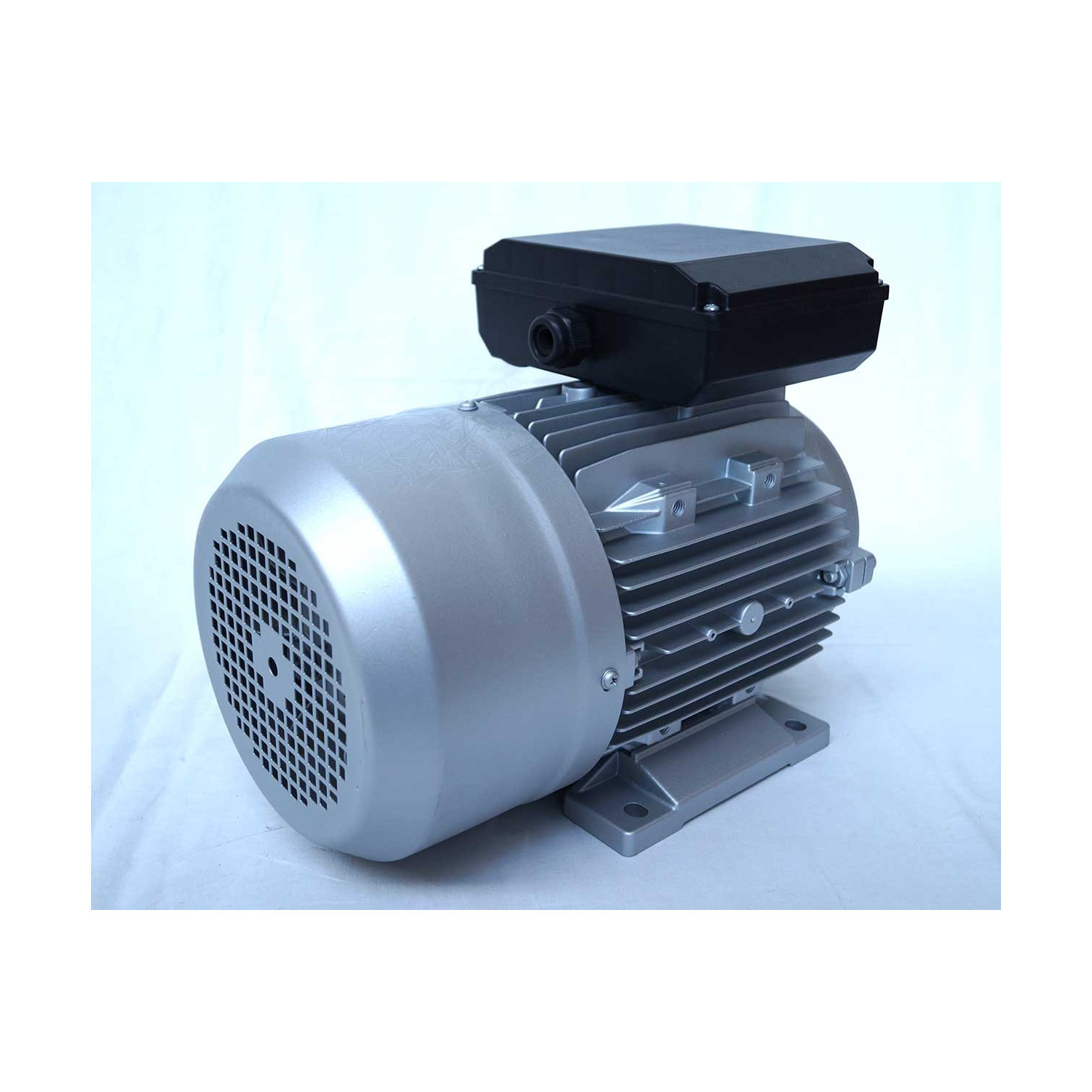 Moteur electrique 220v monophasé 2.2kW, 1500 tr/min, B14