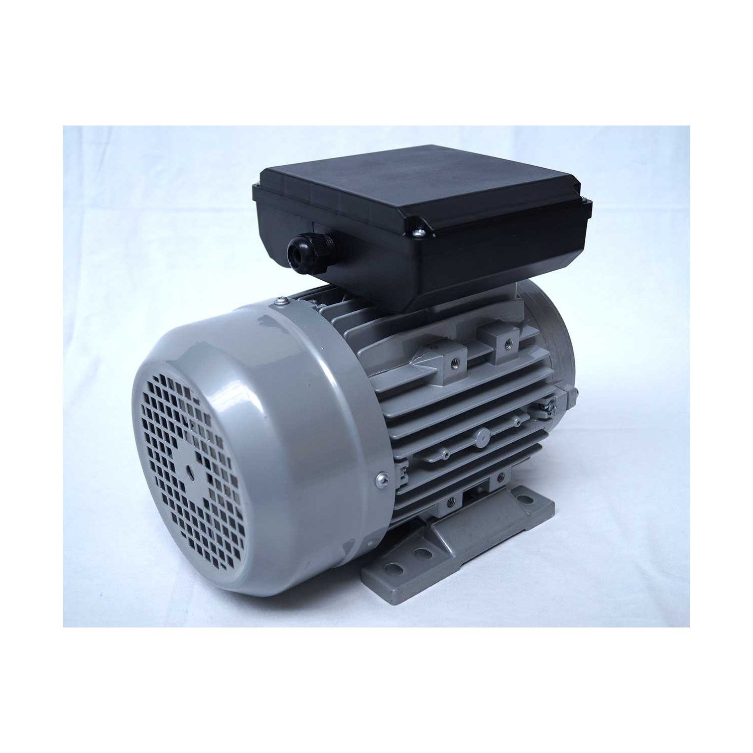 Moteur electrique 220v monophasé 2.2kW, 3000 tr/min, B3