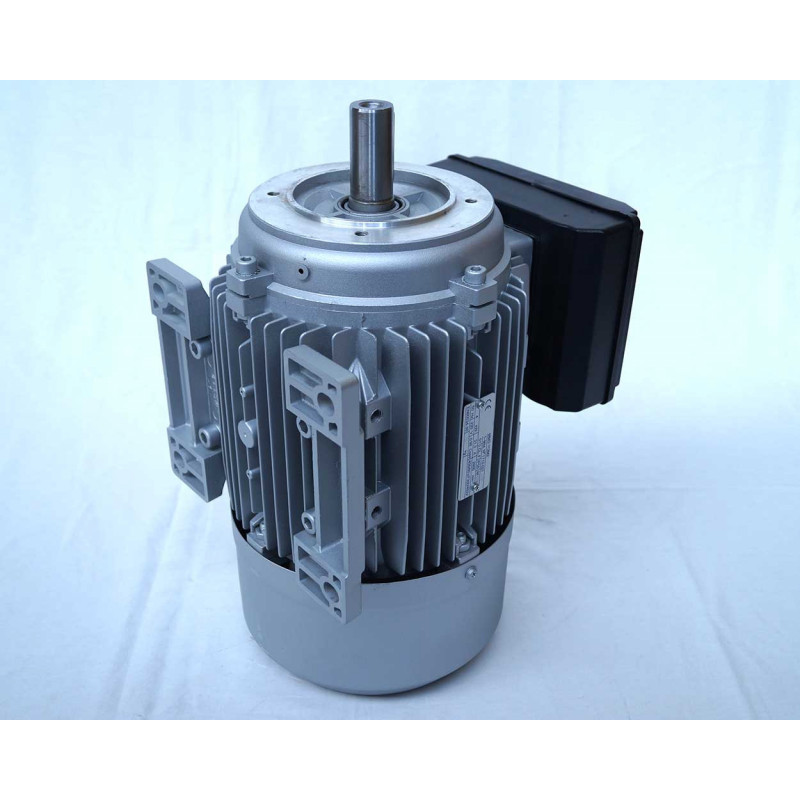 Moteur electrique 220v monophasé 3kW, 3000 tr/min, B14