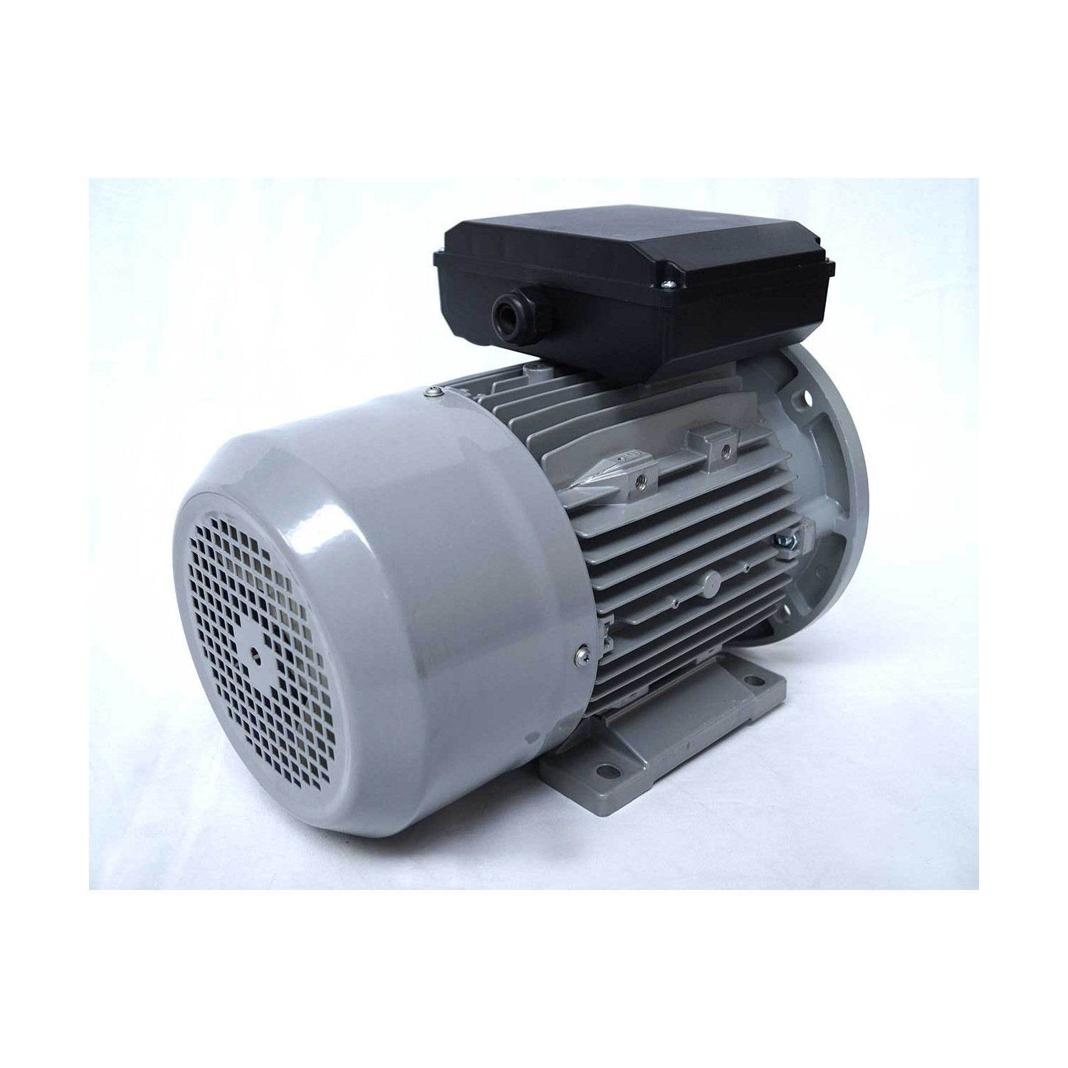 Moteur electrique 220v monophasé 3kW, 3000 tr/min, B5