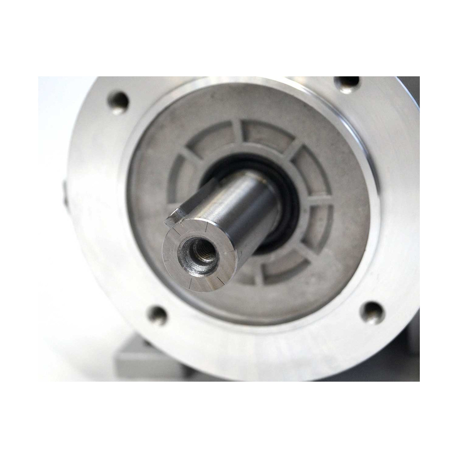 Moteur Électrique Triphasé 230/400v 1.5kW 1500tr/min Bride B34 Trous taraudés à pattes